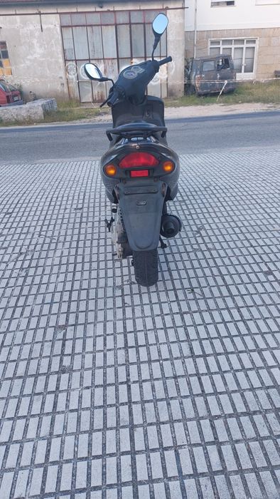 Sym Jet 50cc (2002) - completa para peças