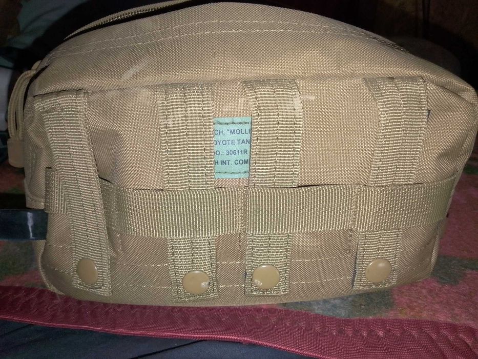 Colete protetor com placa de alumínio