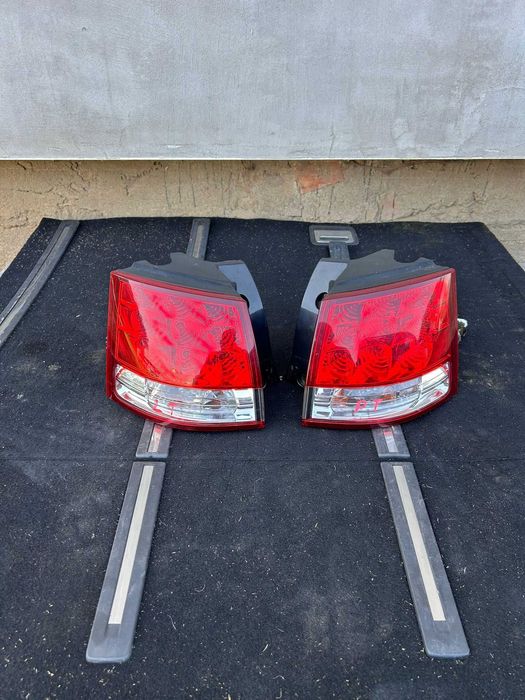 Lampa tył lewa Citroen C-Crosser