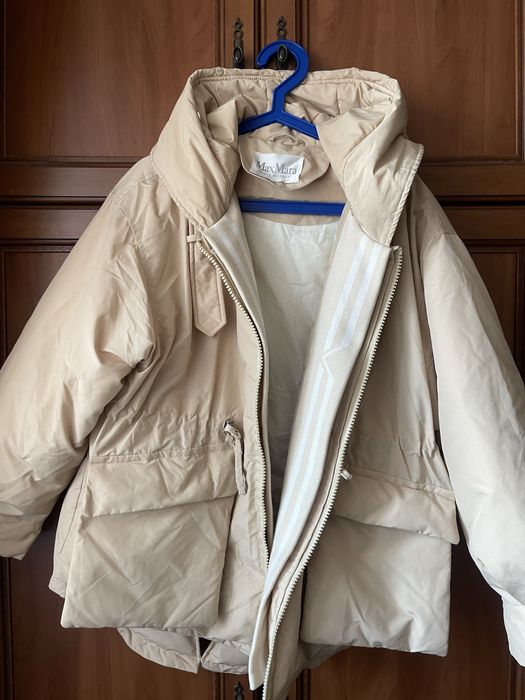Куртка Жіноча зимова Max Mara( розм 36)