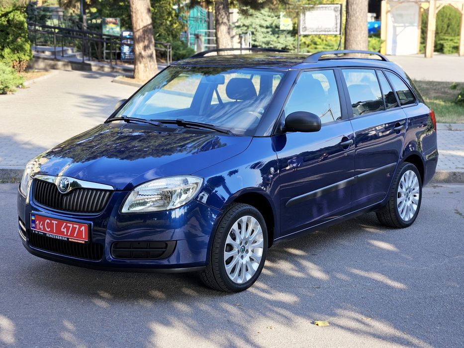 skoda fabia 1.4.  супер стан