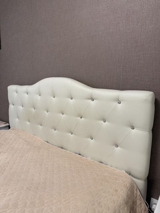 Перетяжка та ремонт м'яких меблів на Дому