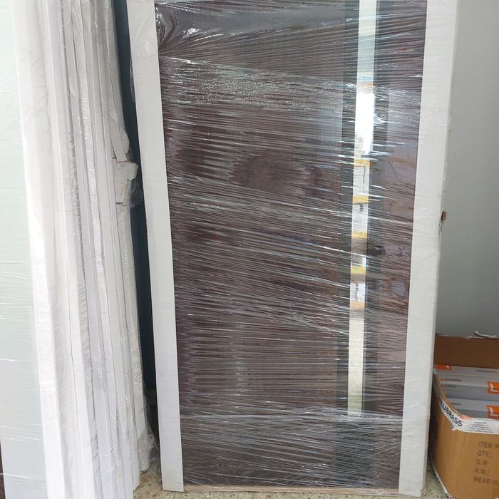 Drzwi zewnętrzne mahon 90 P i L