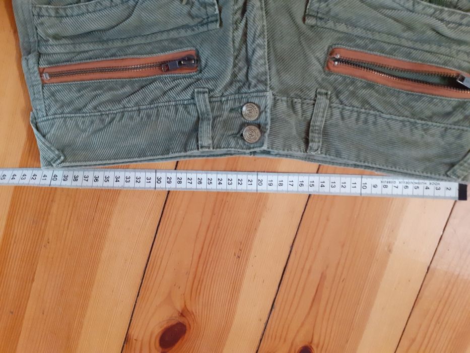 Spodnie z rozszerzanymi nogawkami