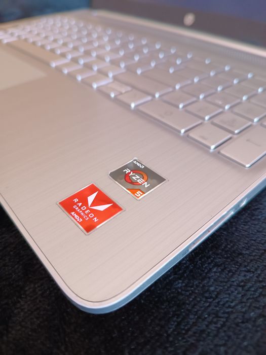 Portátil HP 15s-eq0025np