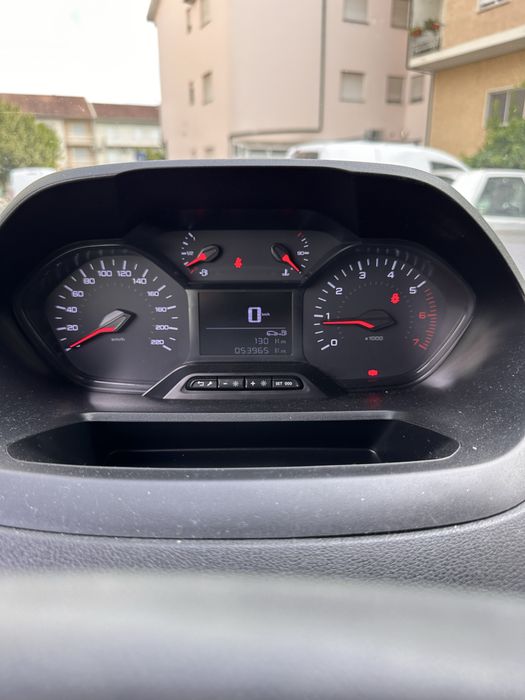 PEUGEOT Partner 1.5 bluehdi