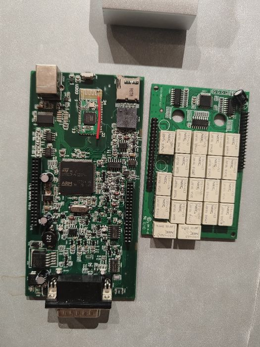 Авто Сканер DELPHI OBD2 під відновлення