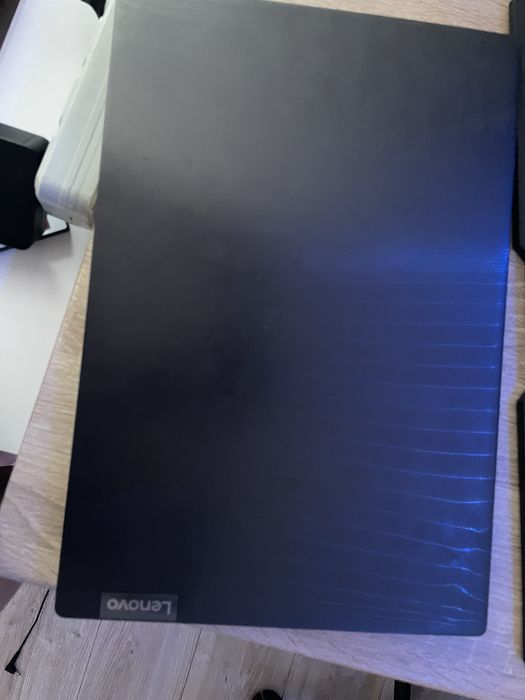 Продам ноктбук б у