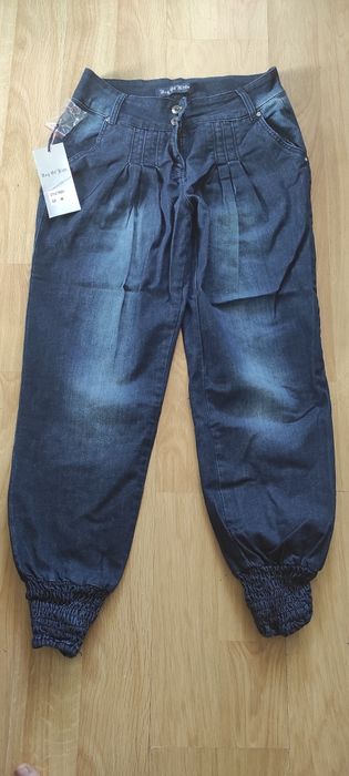 Жіночі джинси джогери