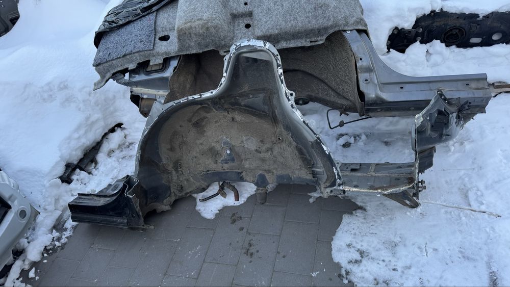 Lexus NX лонжерон задній лівий, сапожок, четверть
