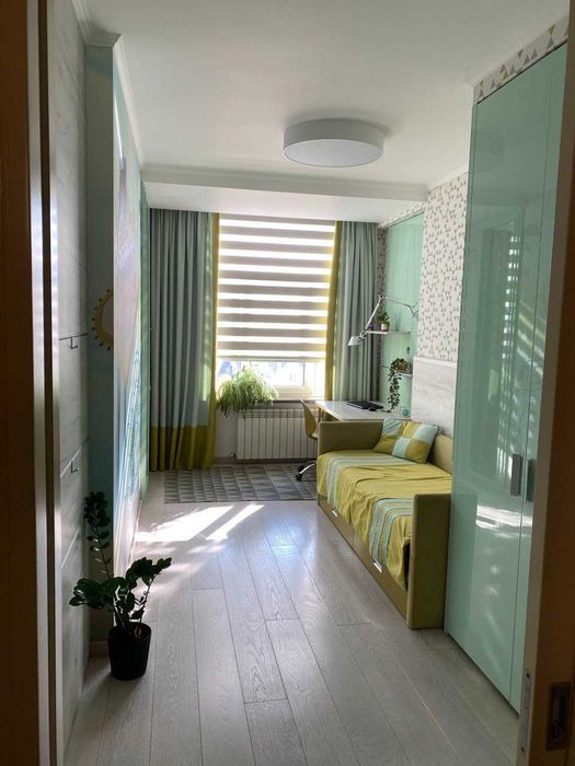 Продам 4 ком квартиру в клубном доме Рабочая Каверина Уральская