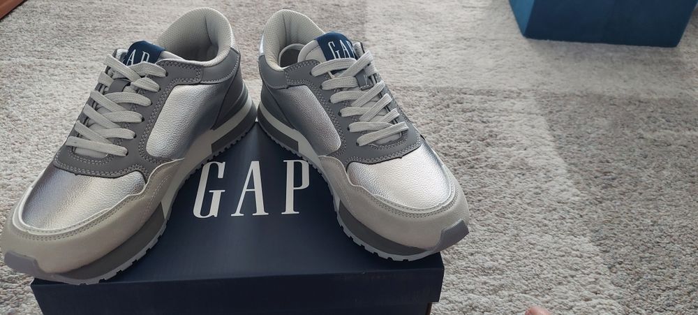 Buty Gap 40 nowe