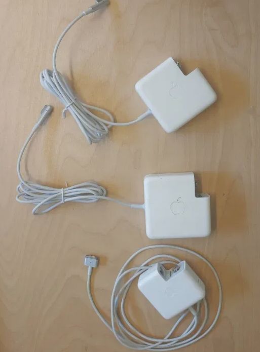 Original Apple Macbook pro 45W, 60W, 85W magsafe 1 and 2 Chargers64284293279618123