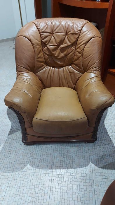 Conjunto Sofas em pele