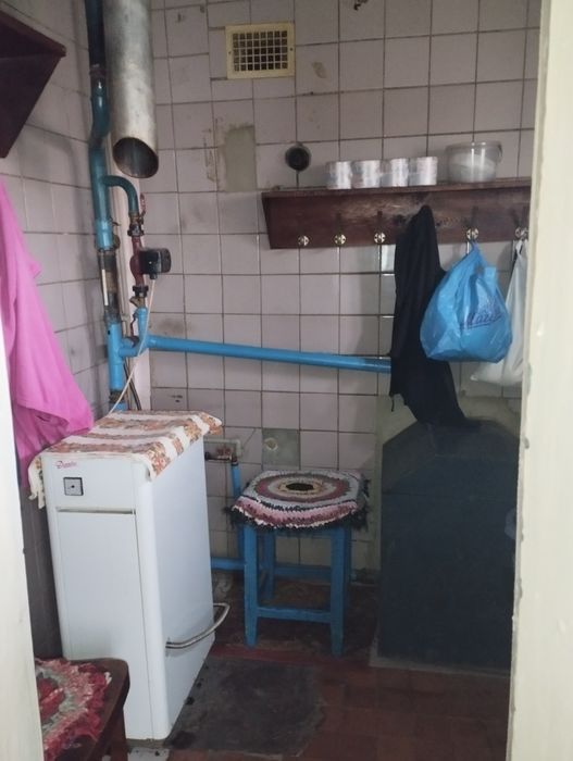 Продам будинок в м. Карлівка