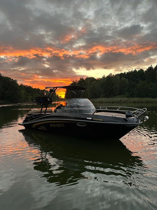 Motorowka Hybrid 626 Wake Edition sundeck HoReCa