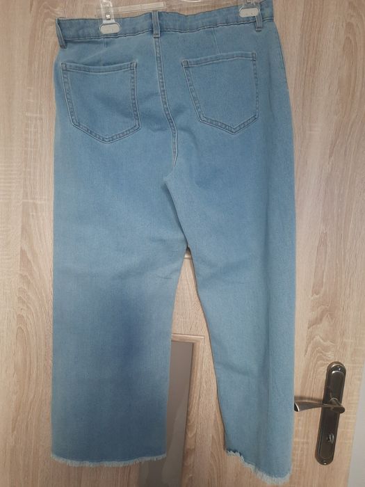 Spodnie damskie jeansy