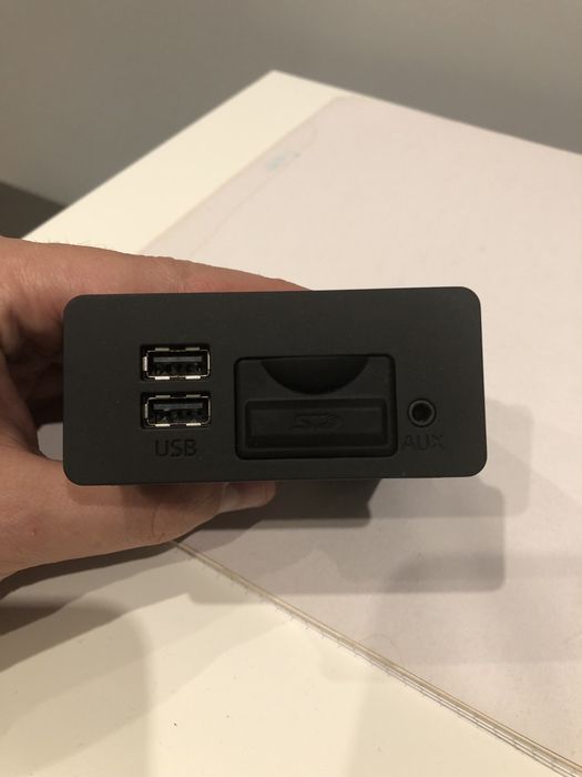 Mazda 3/6 - USB / SD Card / Aux In Module - BHP1-669U0