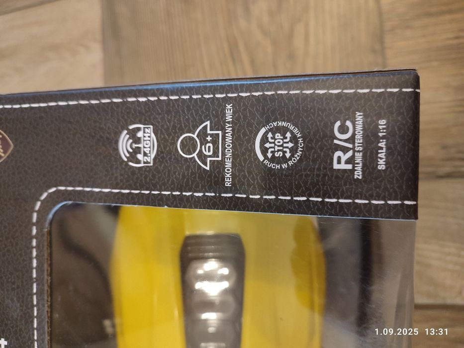 Nowy samochód zdalnie sterowany Lamborghini Countach LPI 800-4