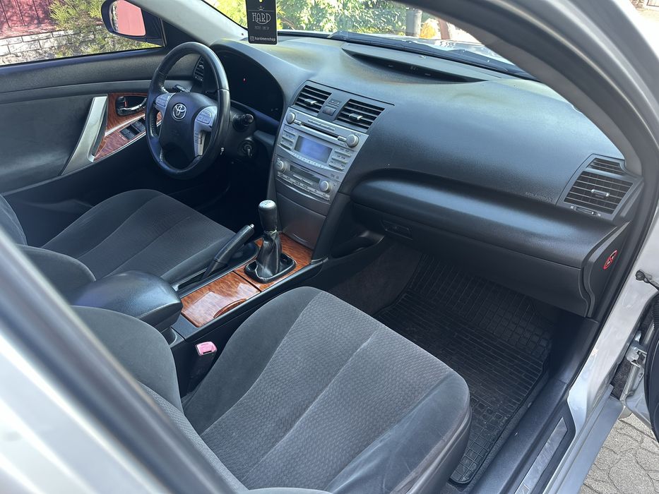 Toyota Camry 45 2.4MT