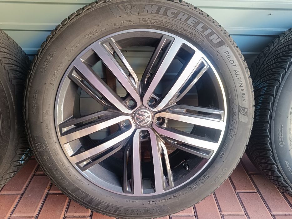 Sprzedam opony Michelin Pilot Alpine 19x50x235