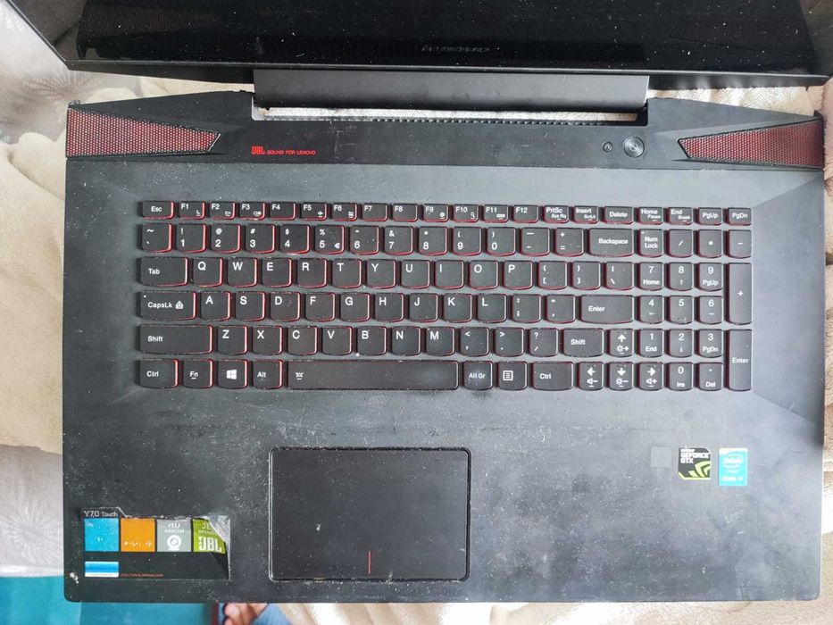Lenovo Y70-70 на запчастини
