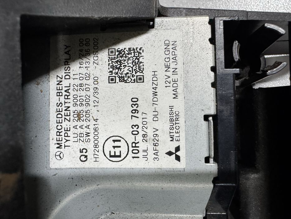 Монитор Дисплей Большой Mercedes W205 мерседес екран