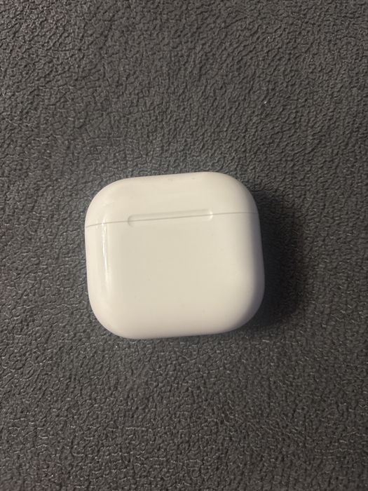 AirPods 4 generecji