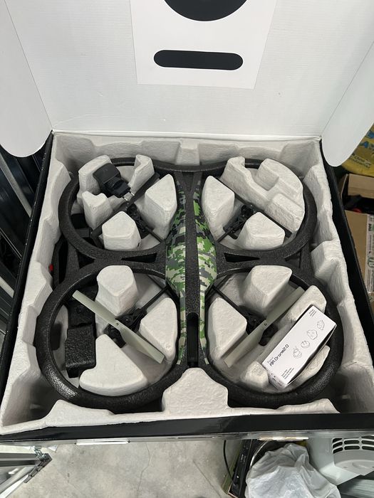 Dron PARROT A.R. 2.0 Elite Jungle Edition 50 m 1000 mAh