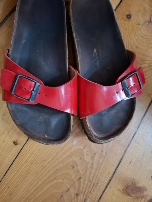 Birkenstock klapki czerwone 35