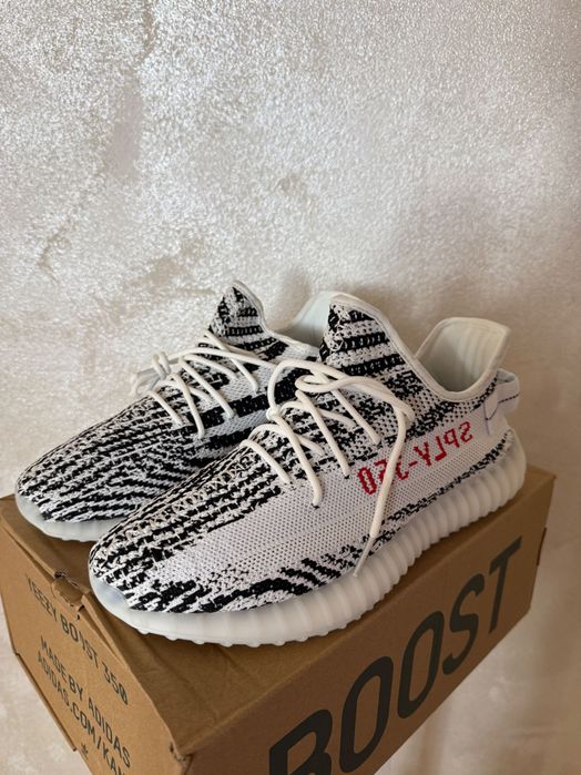 Nowe Adidas Yeezy boost v2 zebra