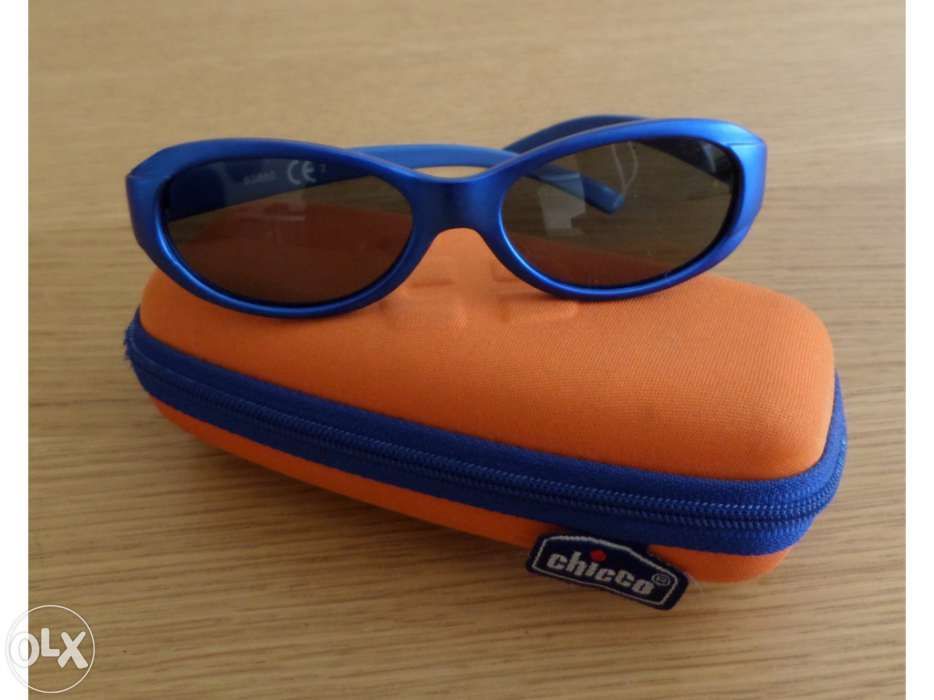 Óculos de sol CHICCO para criança