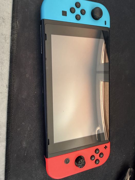 Nintendo Switch Neon Red/Blue + Joy-Cony – sprawny, czytaj opis