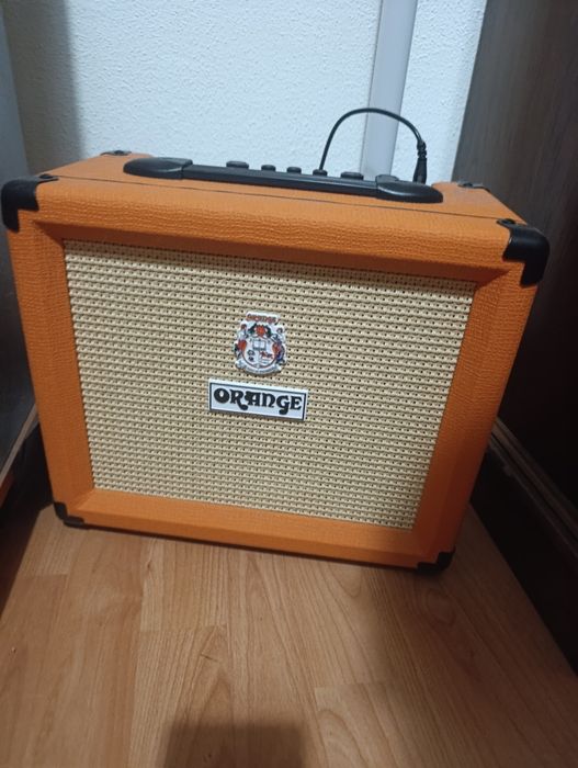 Guitarra elétrica e amplificador