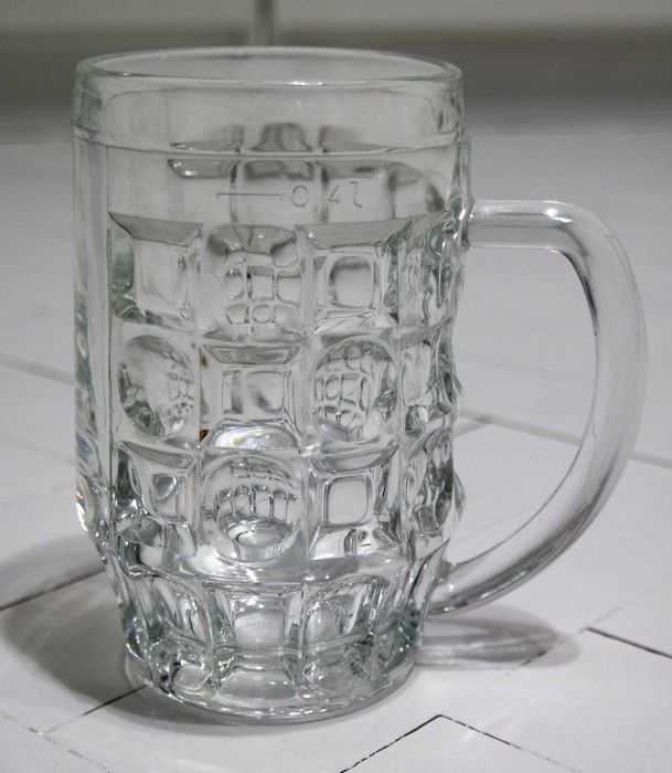 Kufel 0,4 l stary grube szkło