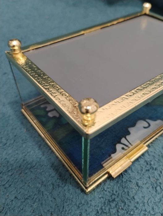 Guarda-jóias em vidro