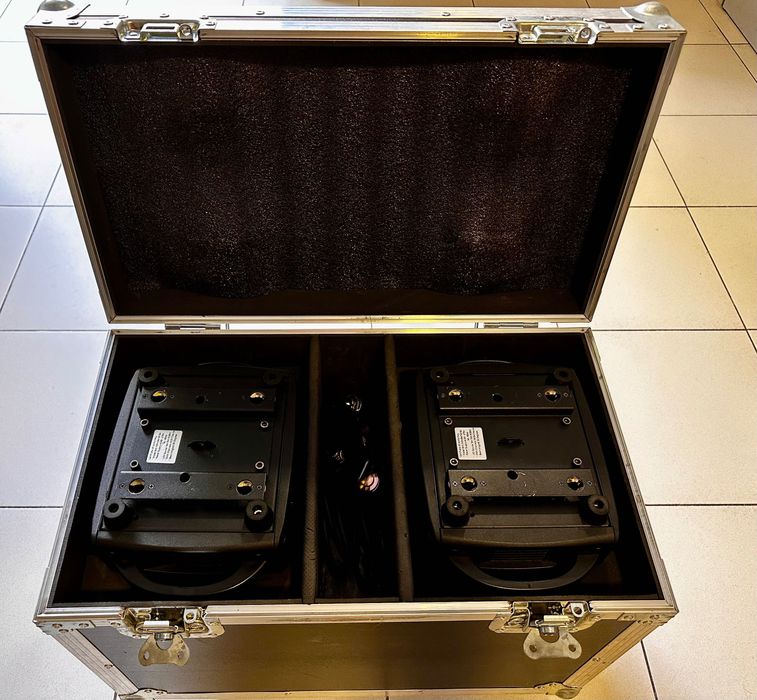 2x Beam/Wash 19x15w Zoom RGBW + flightcase
