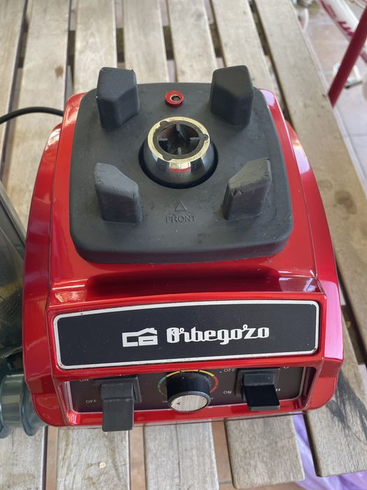 Liquidificadora Profissional Orbegozo BV 9600 – 950W