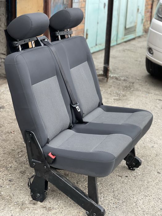 Крісла vw t6 Сaravelle