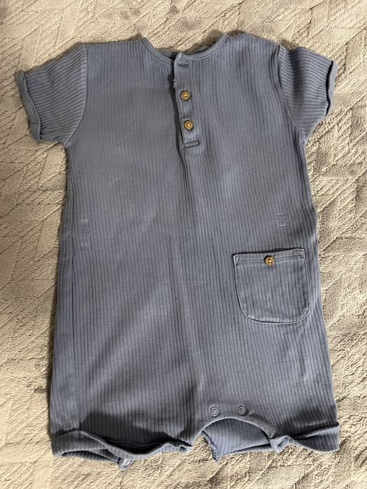 Набір дитячих ромперів 12-18 місяців