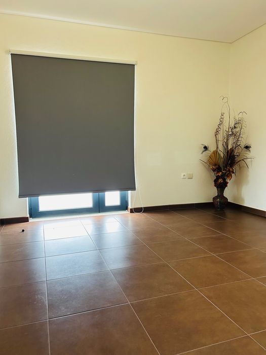 Moradia T3 com 700 m² de terreno em Deão - Viana do Castelo