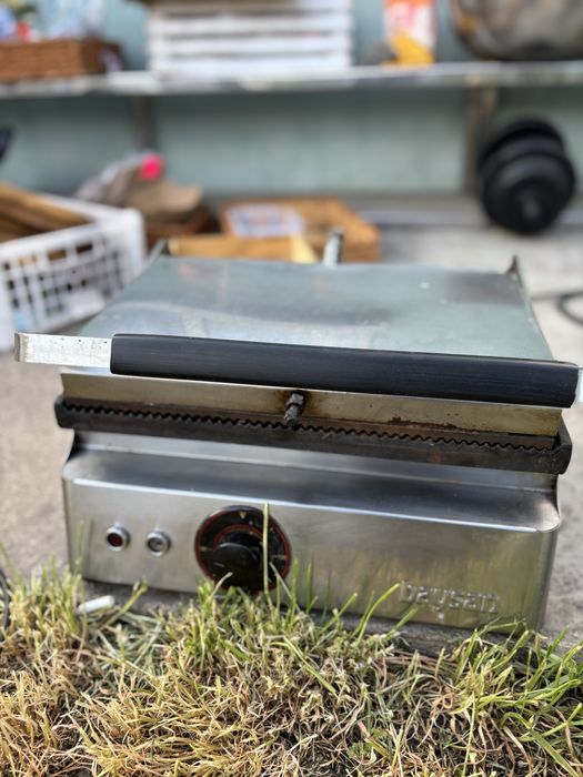 Гриль електричний