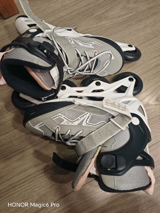 Patins em linha Oxelo novos, nunca usados, ajustáveis — tamanho regulável