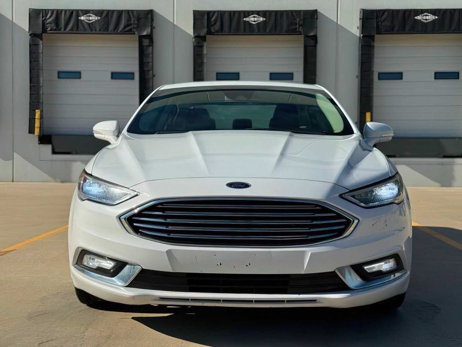 Ford Fusion SE      2017