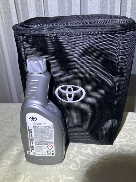 Zestaw kosmetyków samochodowych Toyota