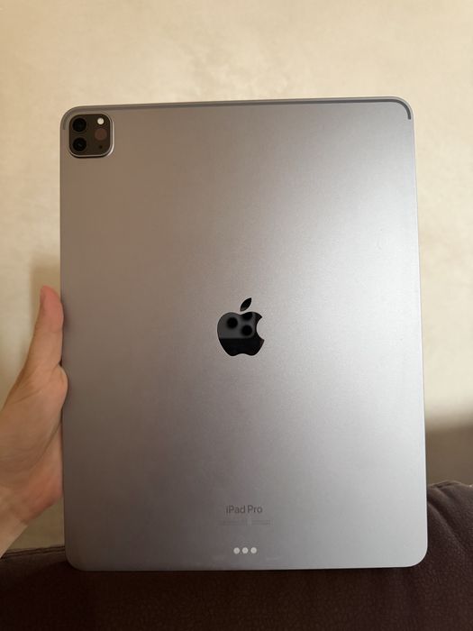 Apple iPad Pro 12,9 дюйма (6-го покоління)2022 рік випуску