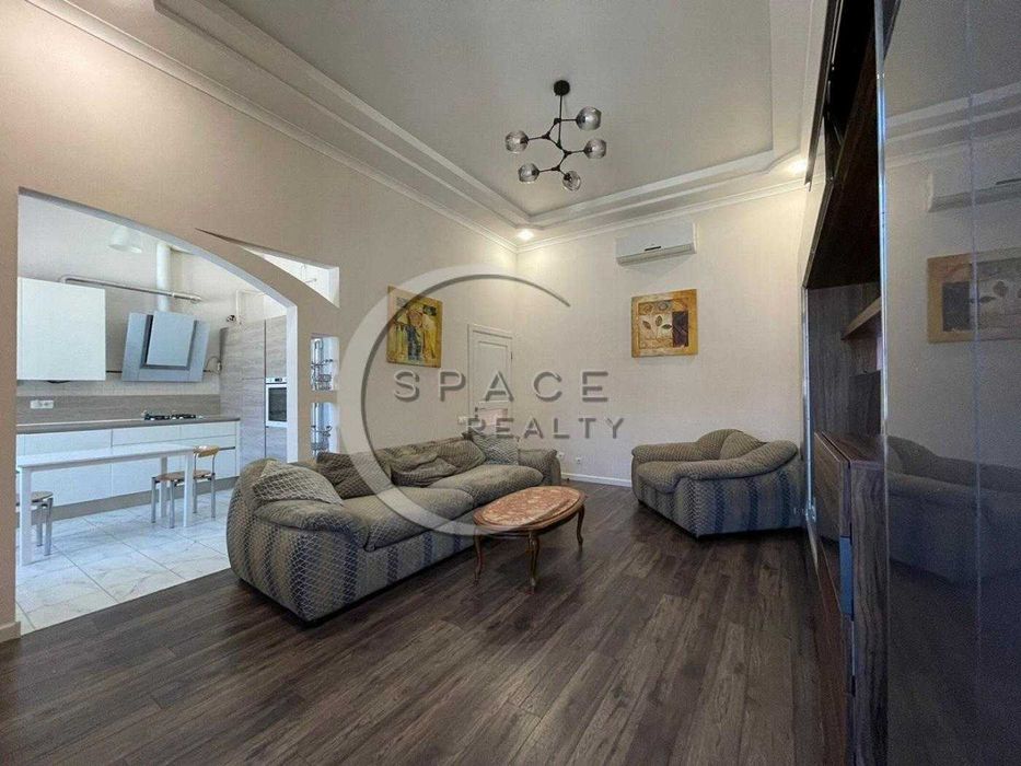 Оренда затишна 3к. квартира в історичному центрі Києва, на Воздвиженці