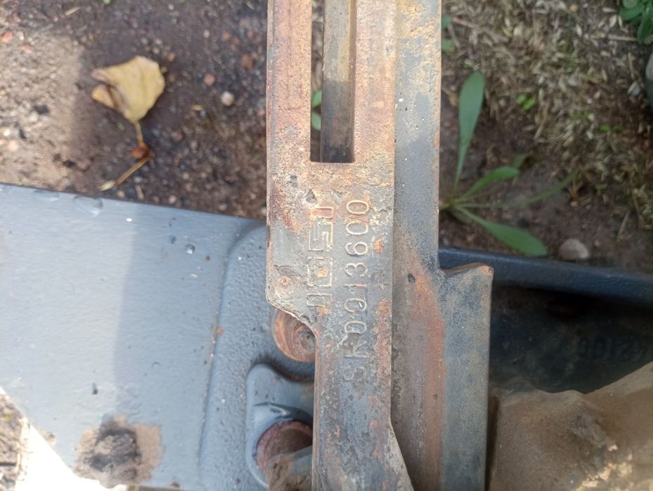 Продам сідло на вантажівку Вольво