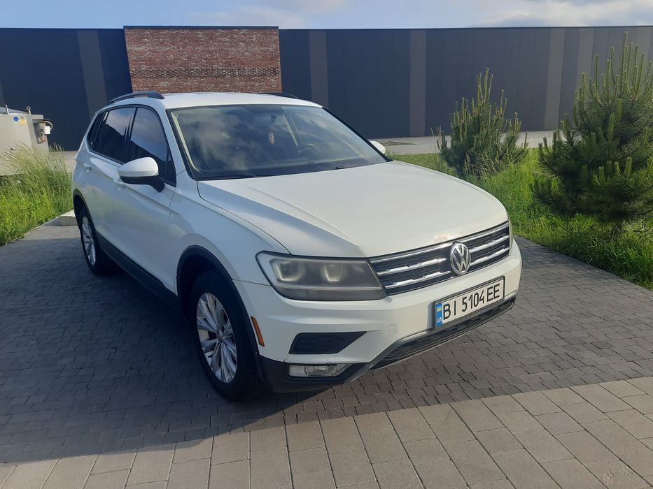 Авторозборка,шрот,диски,накладки ,дверцы на Tiguan USA,дверки,бампер