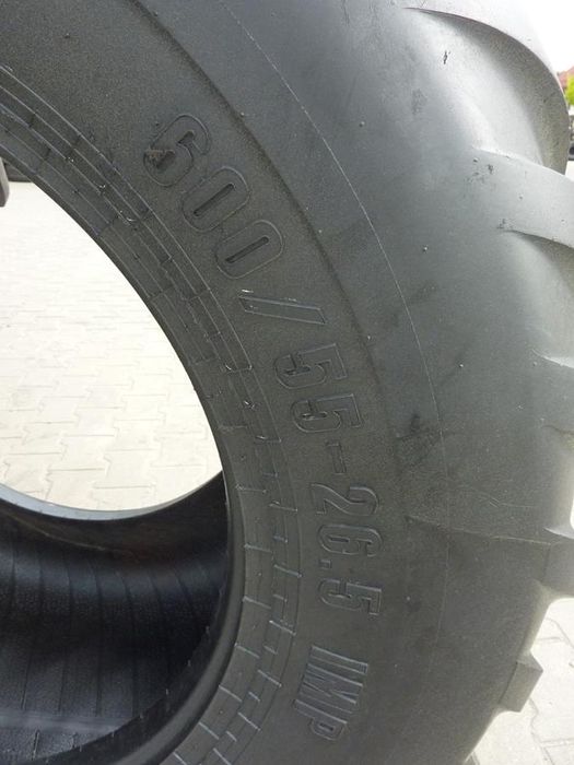Opona używana rolnicza 600/55-26.5 600/55R26.5 TRELLEBORG 1400zł W3320